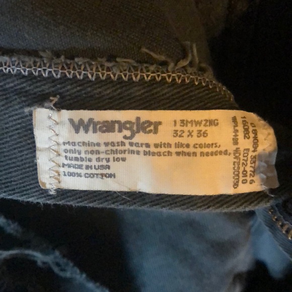 90'S WRANGLER 13MWZNG OLIVE GREEN CUTOFFS. SZ 32 - Picture 6 of 6